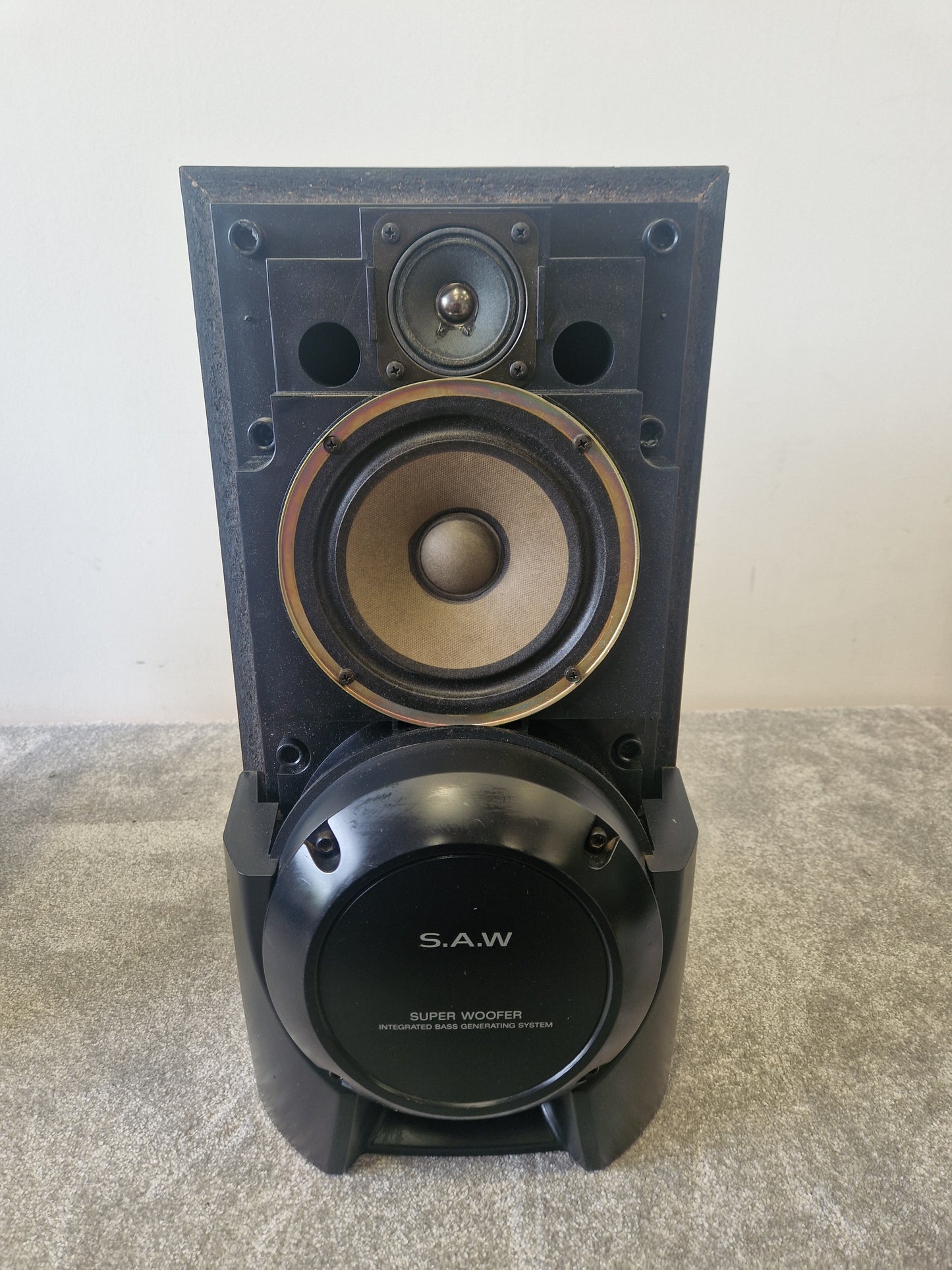 Sony SS-XB6AV Super Woofer Speakers – 3-Way Stereo Pair, 140W RMS, Heavy Bass-Very Good