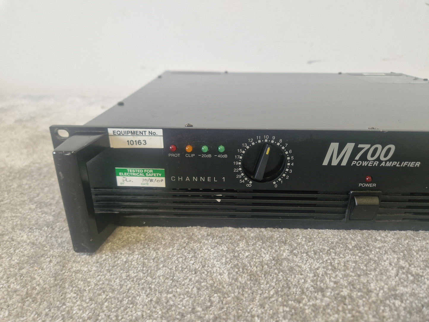 InterM M-700 Dual Channel Power Amplifier – 220W/Channel - Very Good