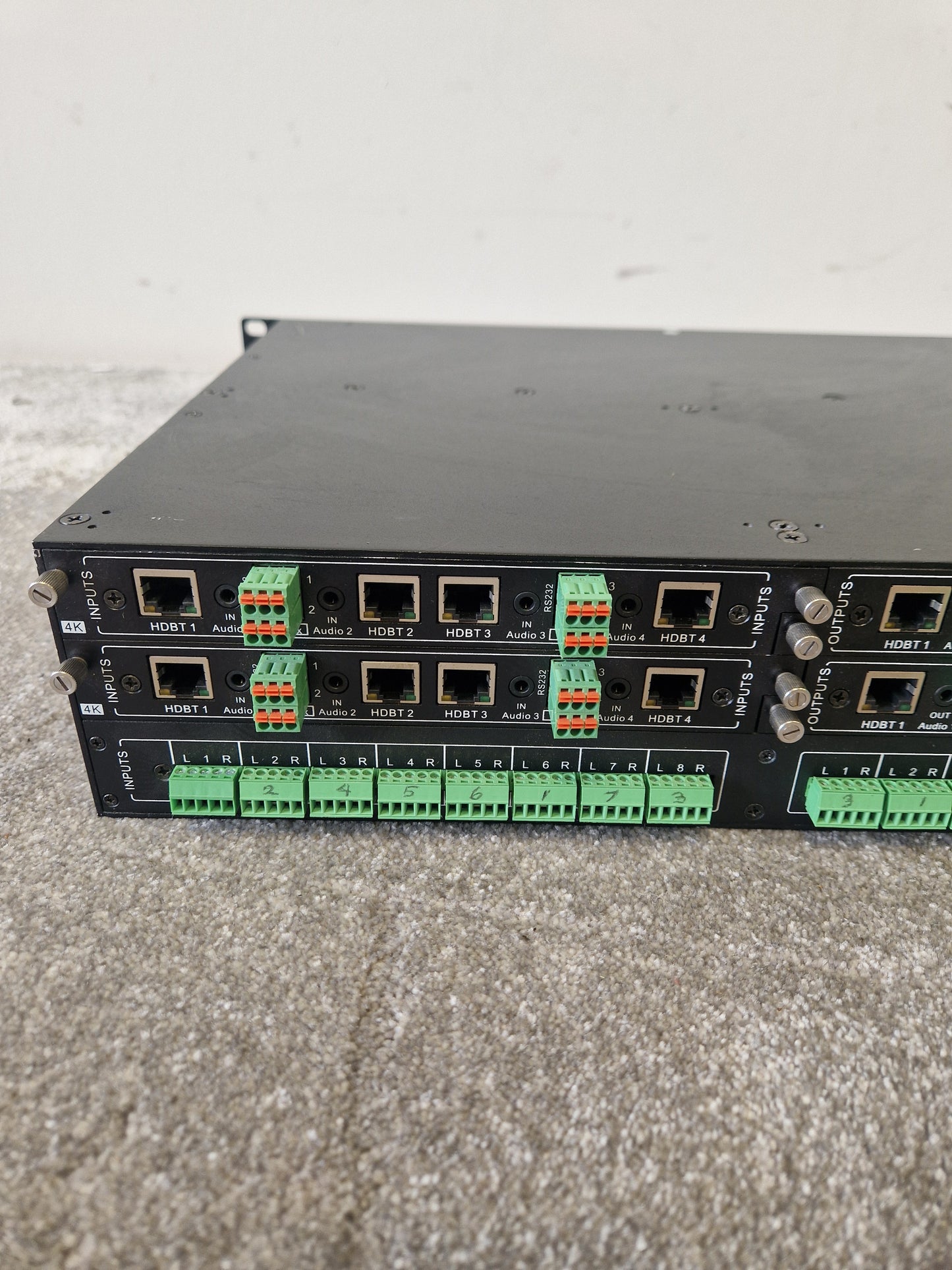 SY MM-88A Modular Matrix Switcher – 8x8 Multi-Format AV Routing - Good