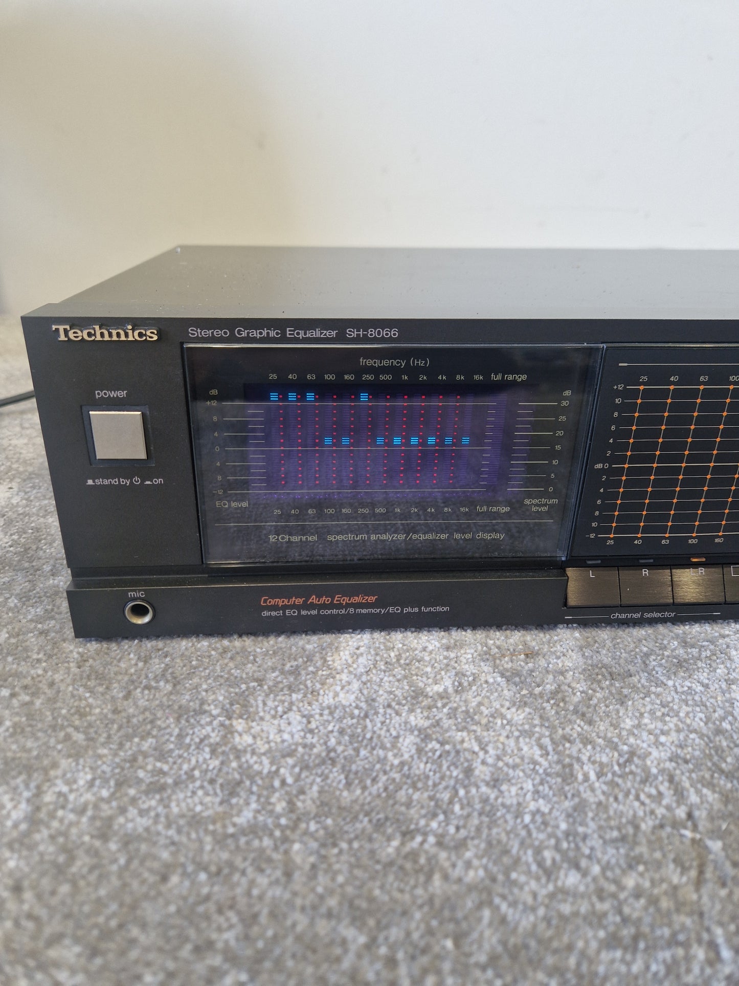 Technics SH-8066 Stereo Graphic Equalizer – 12-Band Analyzer - Very Good
