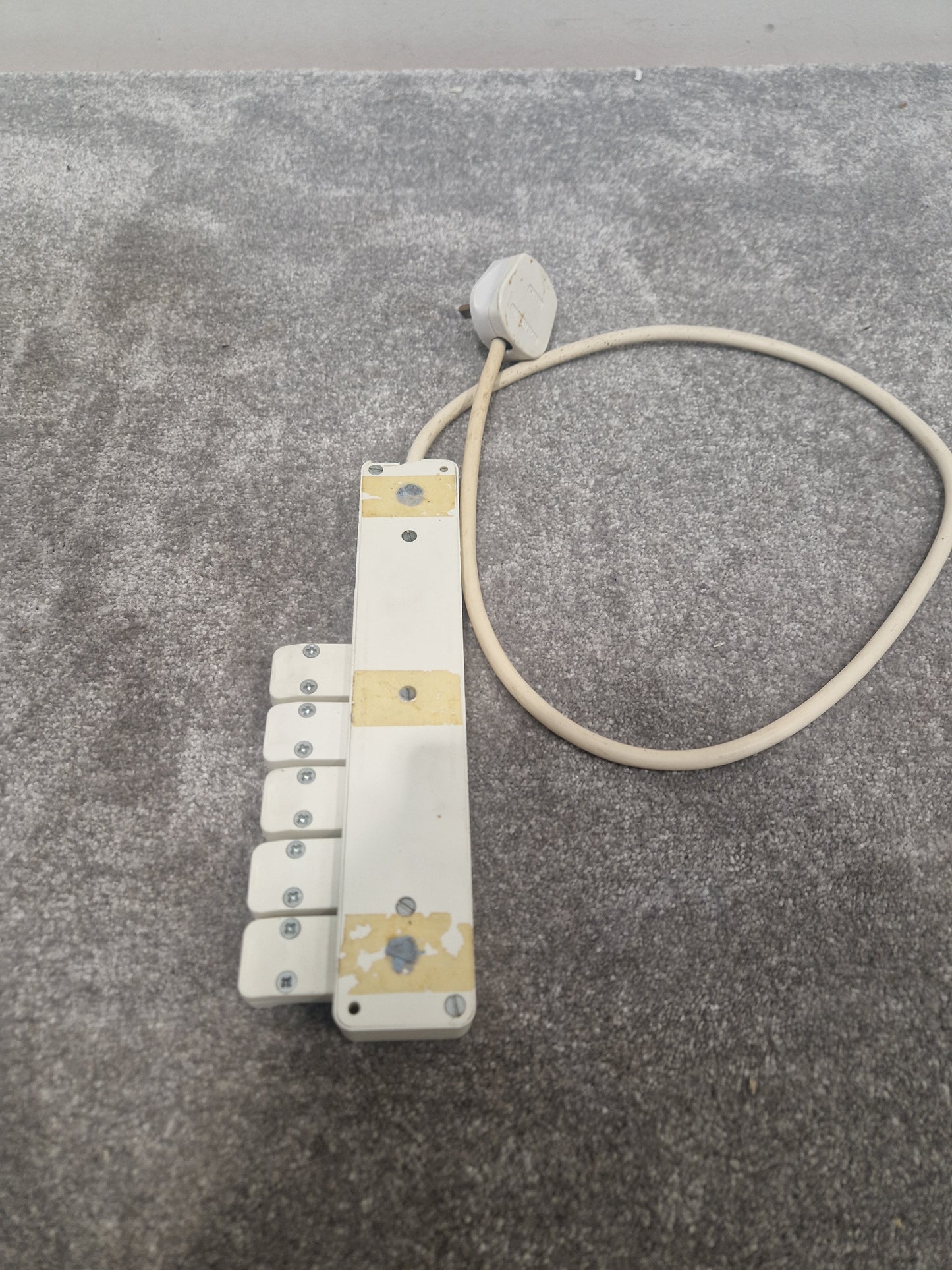 Micromark Multi Connector with 5 Plugs for Vintage HiFi use etc - Good