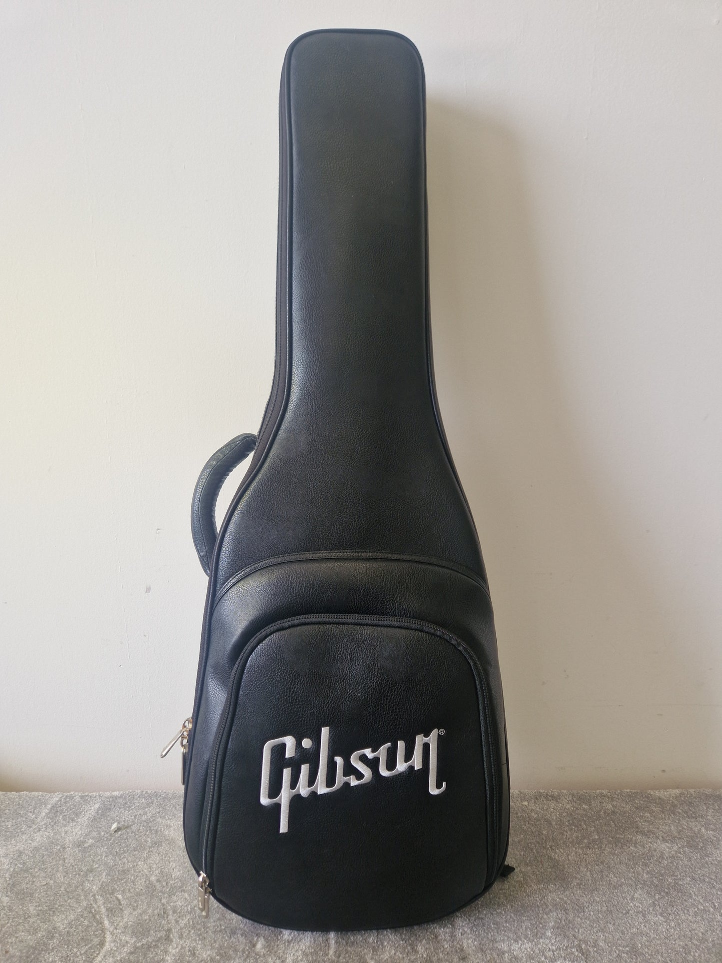 Gibson Les Paul Studio 2025 Blueberry Burst – Burstbucker Pickups – Excellent w/ Case