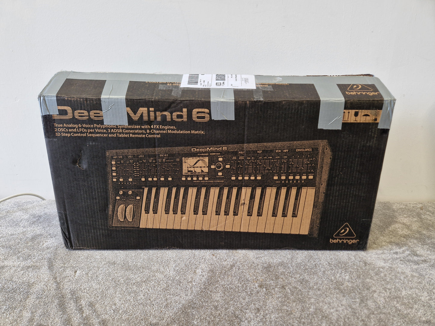 Behringer DeepMind 6 Synthesizer – 6-Voice Analog Polyphony – Mint w/ Original Box