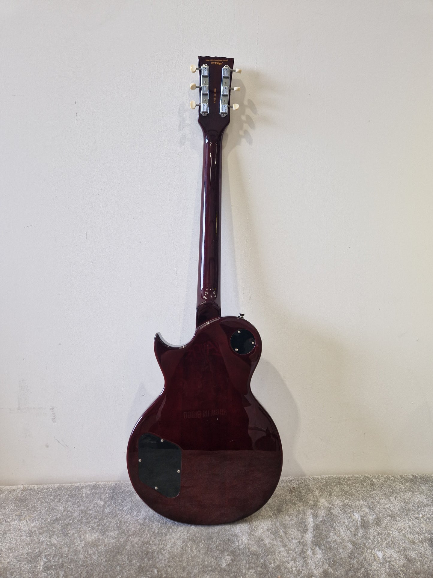 Vintage V132 – 2020 – P90 Pickups & Mahogany Body – Very Good