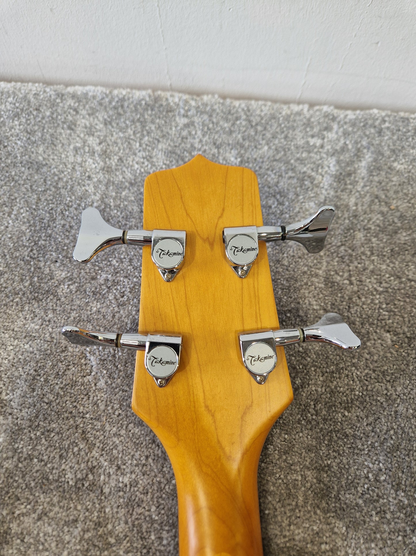 Takamine EG512C Acoustic Bass – Spruce Top & TK-40B Preamp – Excellent w/ Hard Case