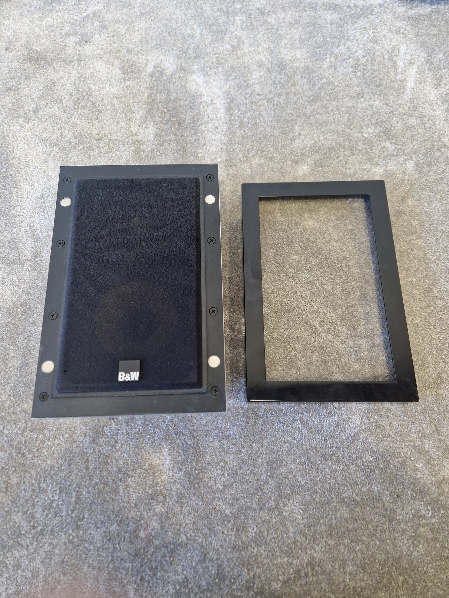 Bowers & Wilkins FPM2 On-Wall Speakers (Pair) – Kevlar Driver & Compact Design – Very Good