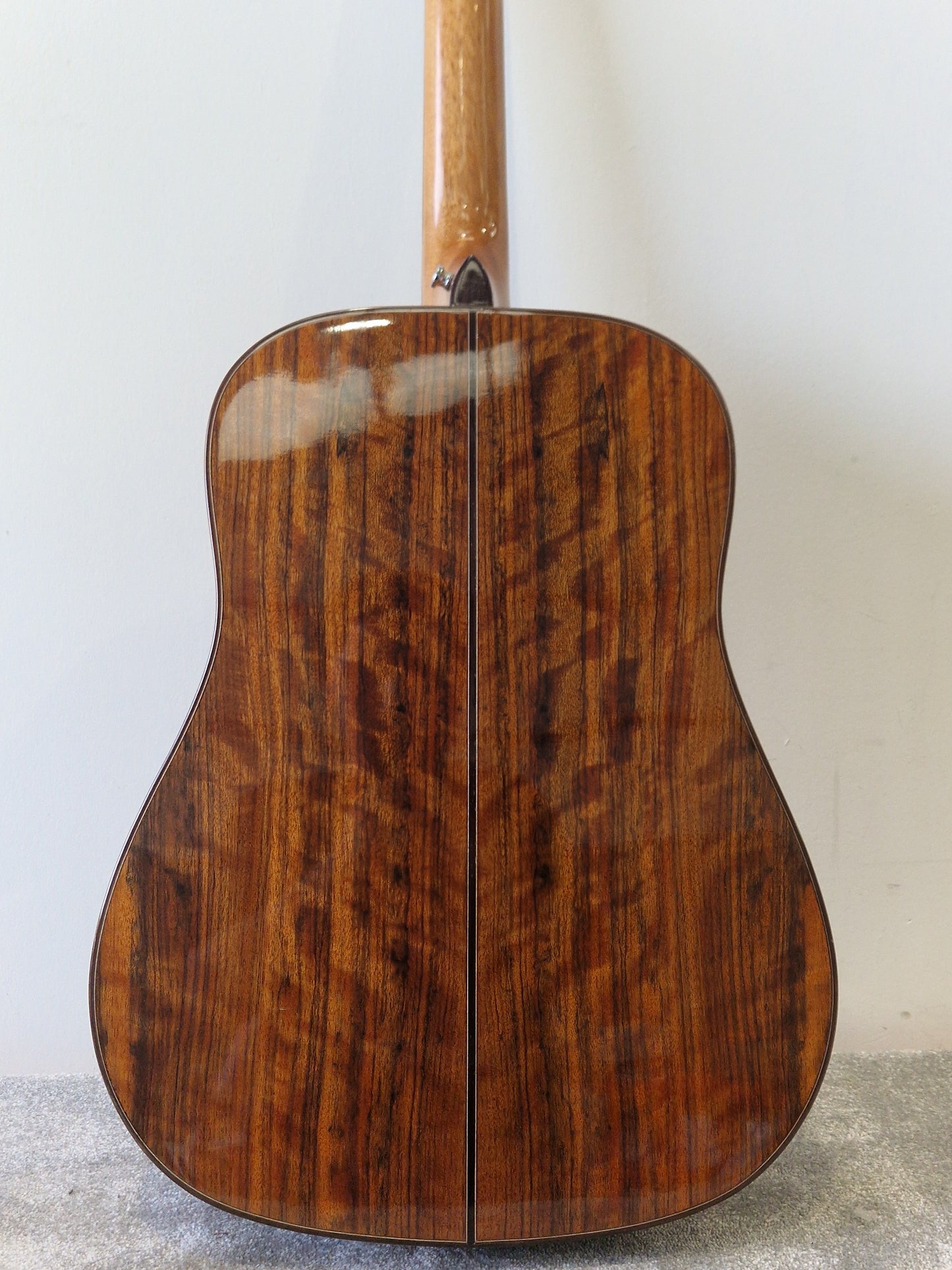 Ozark 3801 Dreadnought Acoustic Guitar – Solid Cedar Top & Koa Back – Very Good