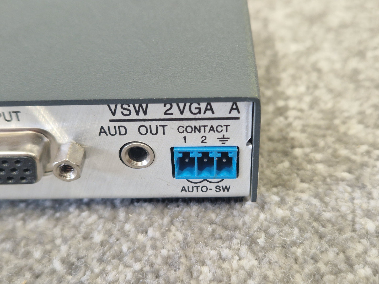 Extron VSW 2VGA A – VGA Switcher (Main Unit Only), Untested – Very Good