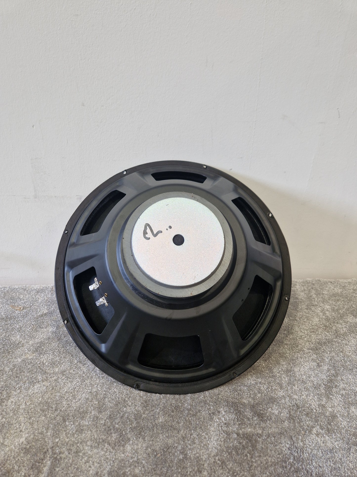 15" Speaker Cone – Lightweight Build – Very Good