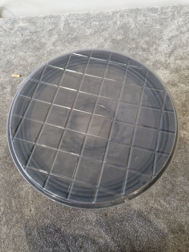 15" Speaker Cone - Lightweight Build - Very Good - image 2