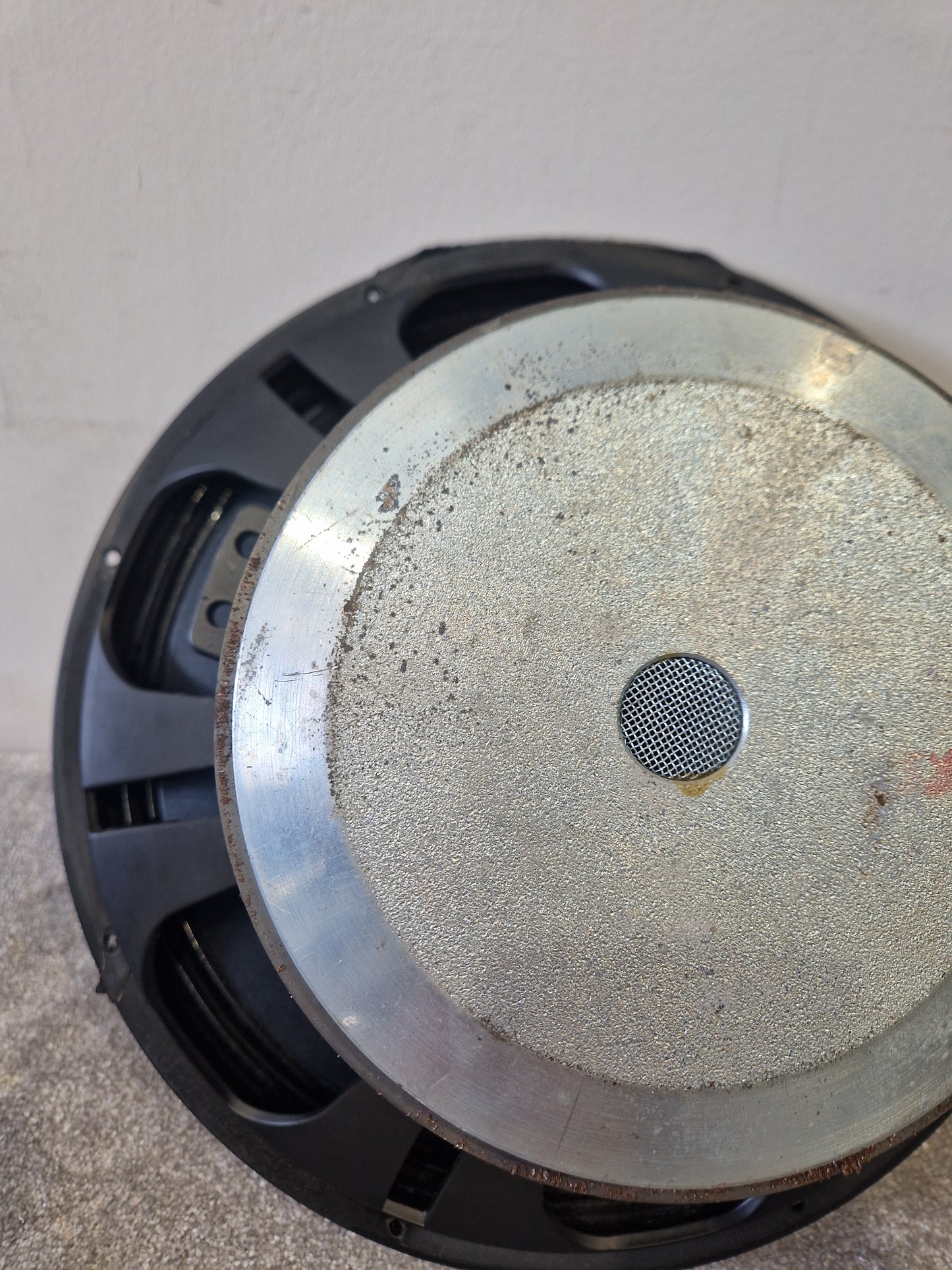 15" Speaker Cone – Lightweight Build – Very Good