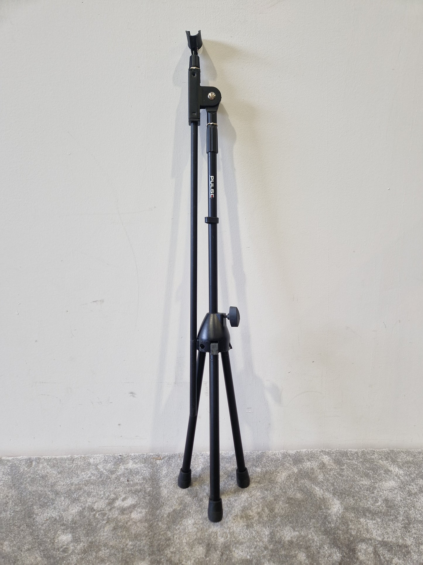 Pulse Microphone stands Set of 4 – Very Good - w/ Gig Bag