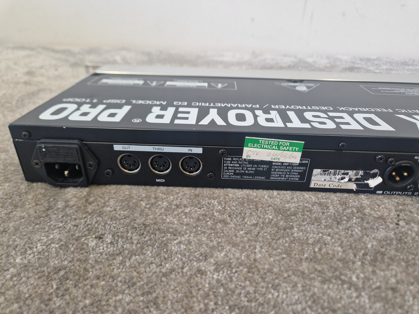 Behringer Feedback Destroyer Pro – Intelligent EQ / Feedback Suppression – Very Good