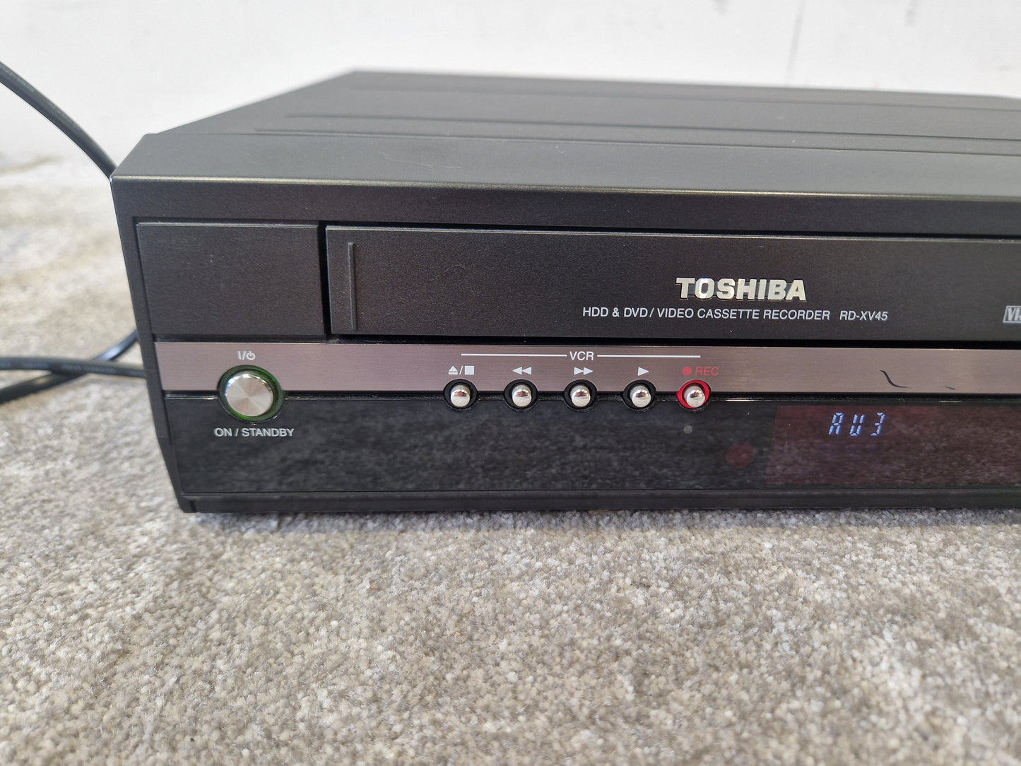 Toshiba RD-XV45 DVD/VHS/HDD Recorder – Remote & Manual – Very Good