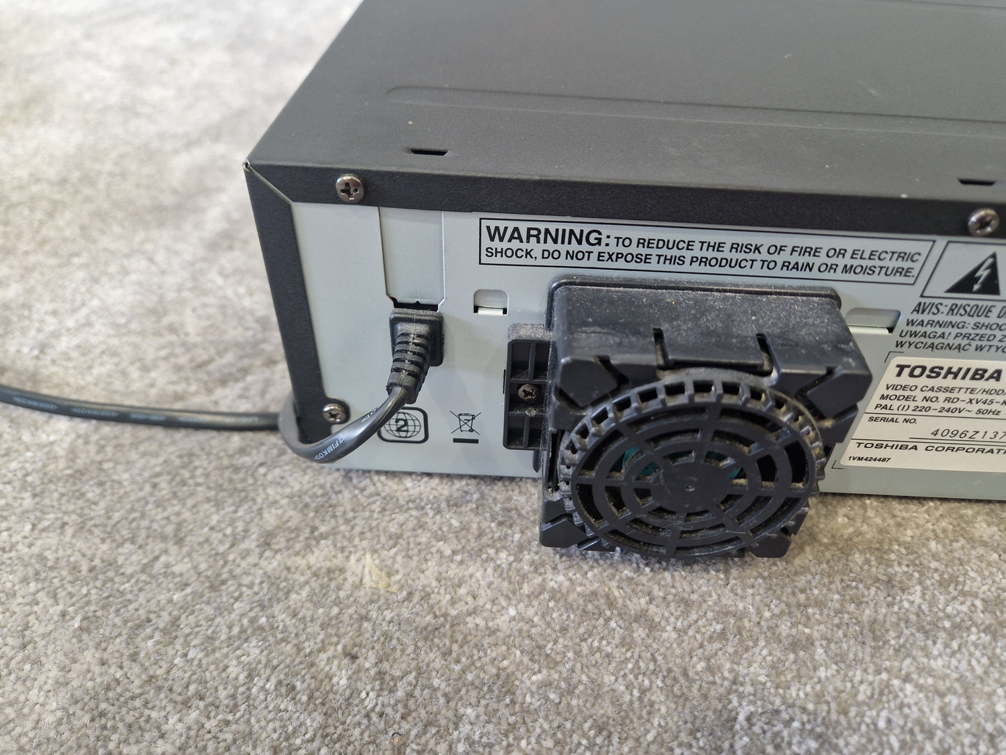 Toshiba RD-XV45 DVD/VHS/HDD Recorder – Remote & Manual – Very Good