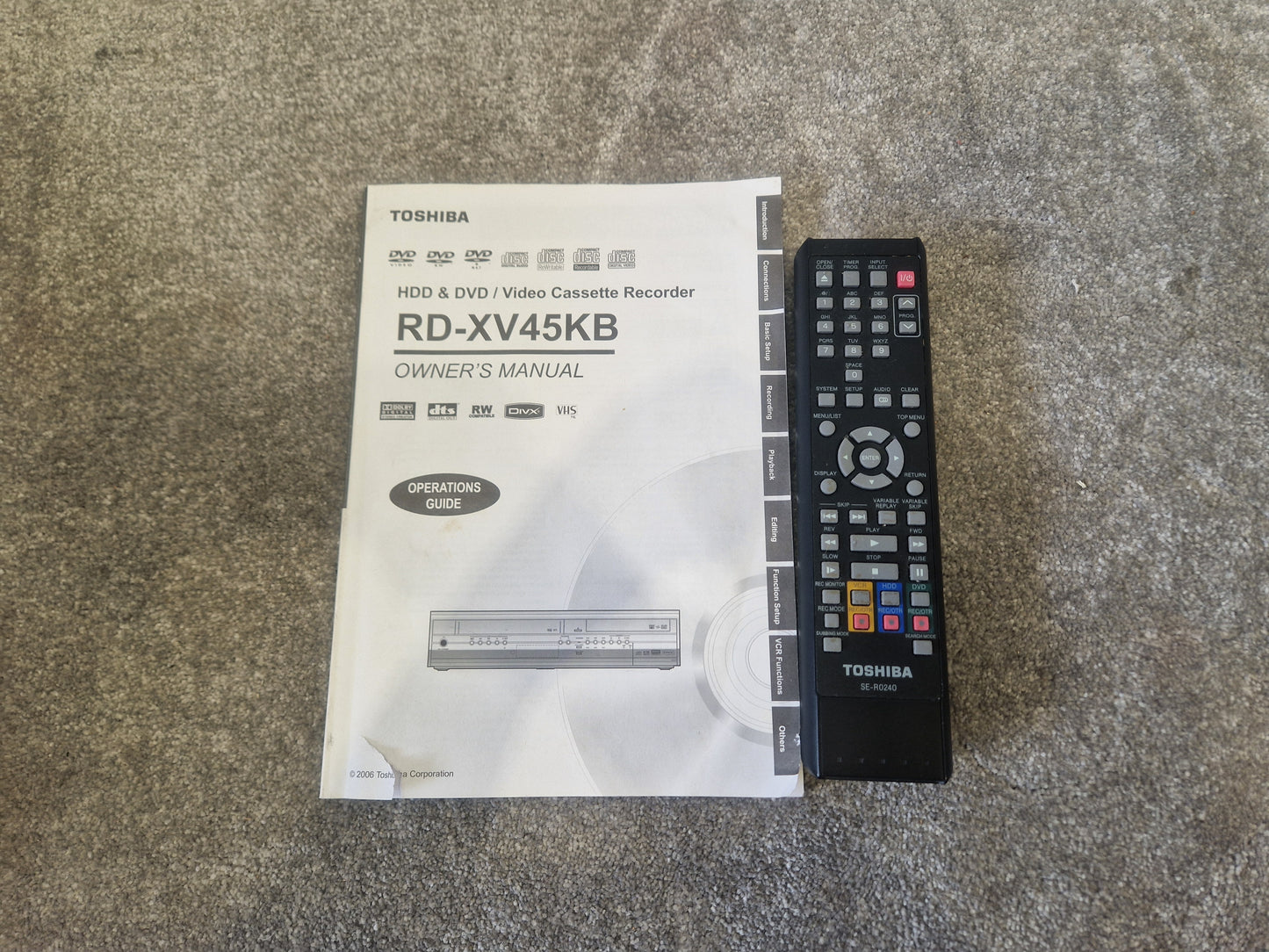 Toshiba RD-XV45 DVD/VHS/HDD Recorder – Remote & Manual – Very Good