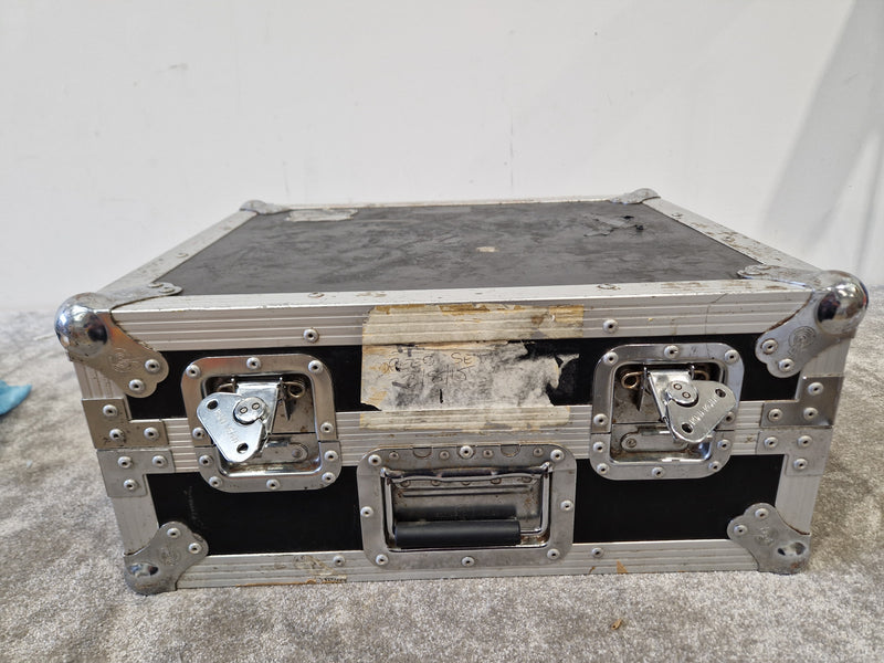 Technics SL-1210MK5 Turntable - Quartz Direct Drive - Road Case Included - Very Good - image 2