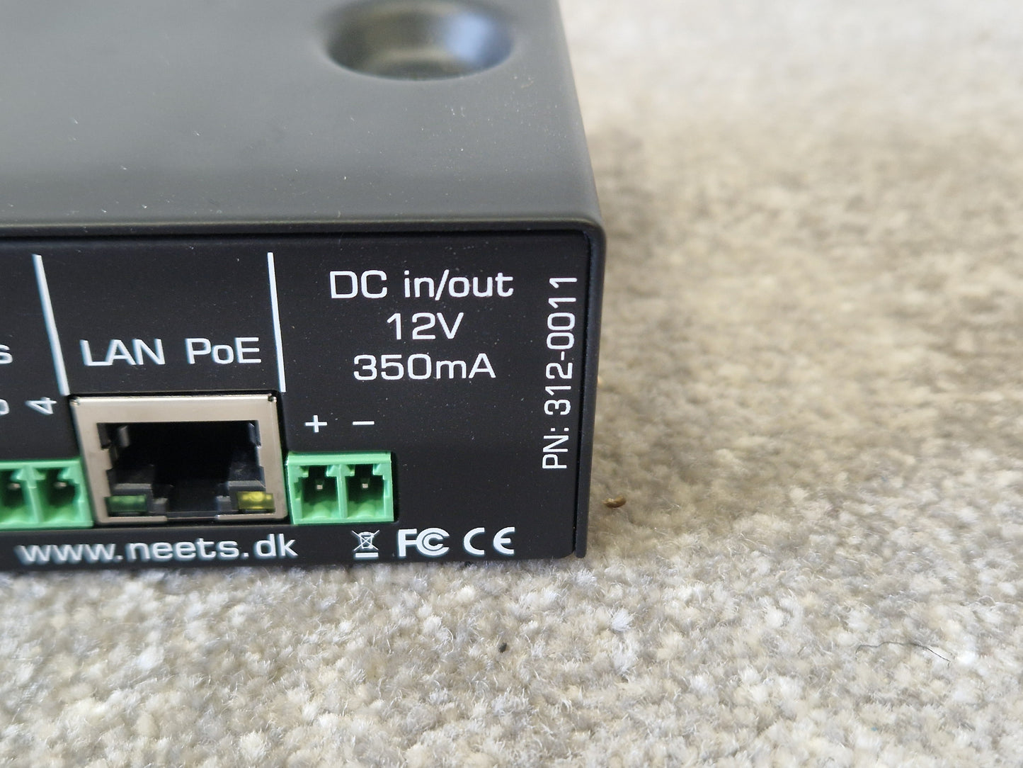 Neets Audio Preamplifier P/N 312-0011 – Compact AV Control – Excellent w/ Original Box