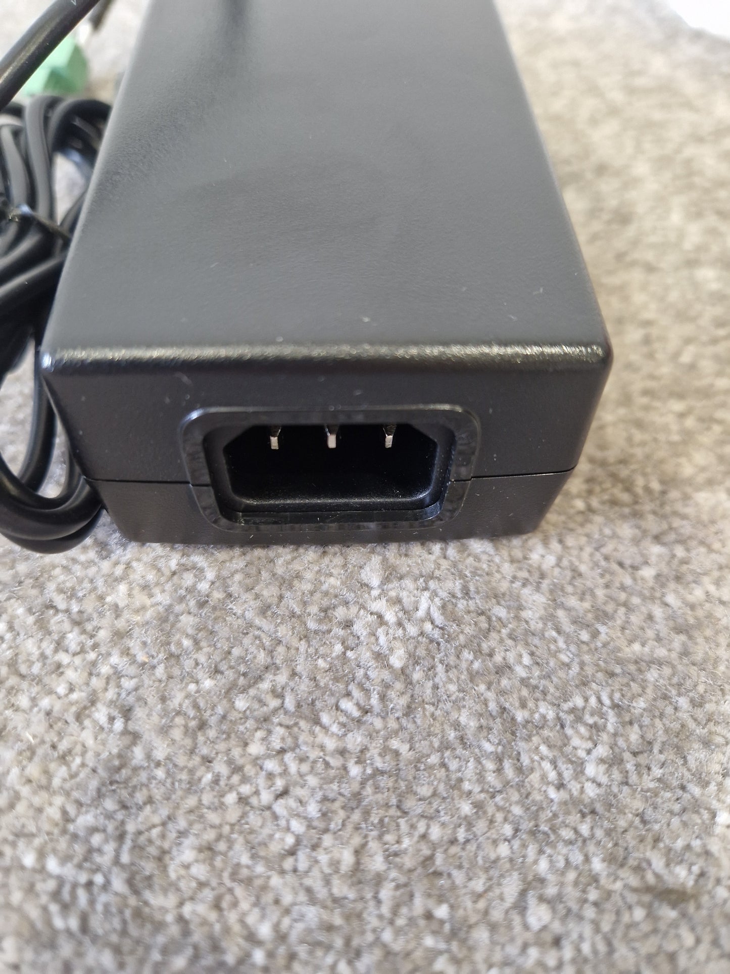 Neets Audio Amplifier Version 2 – Compact AV Control – STD-2425 AC Adapter – Excellent