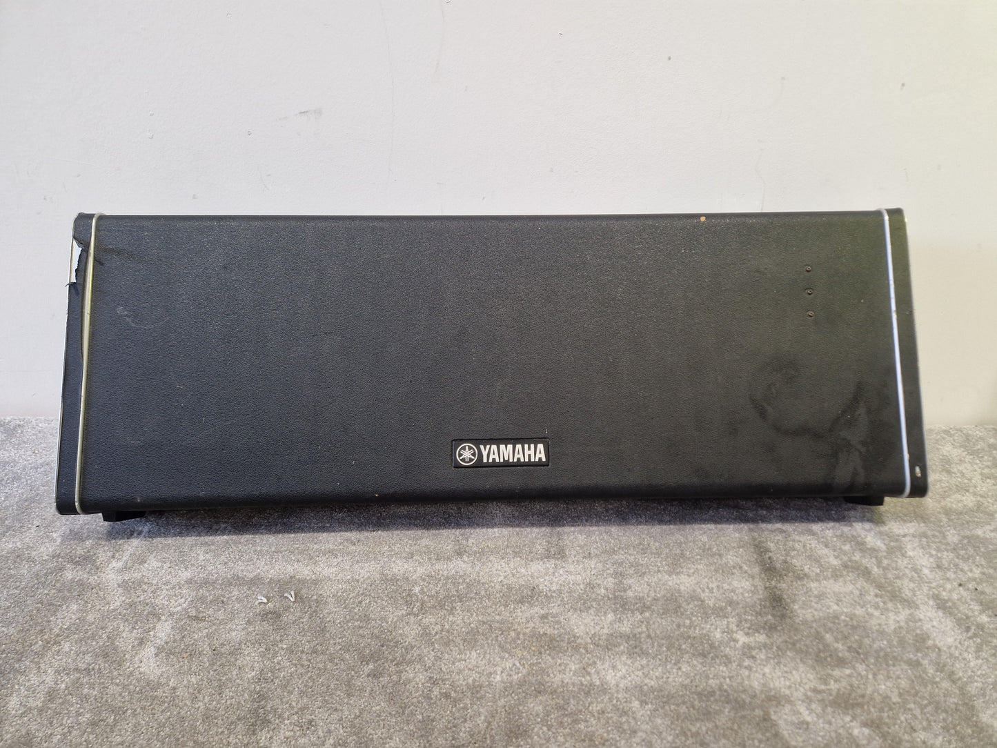 Yamaha SY-2 – Monophonic Analog Synth – Aftertouch Keyboard – Very Good Vintage w/ Case + Legs