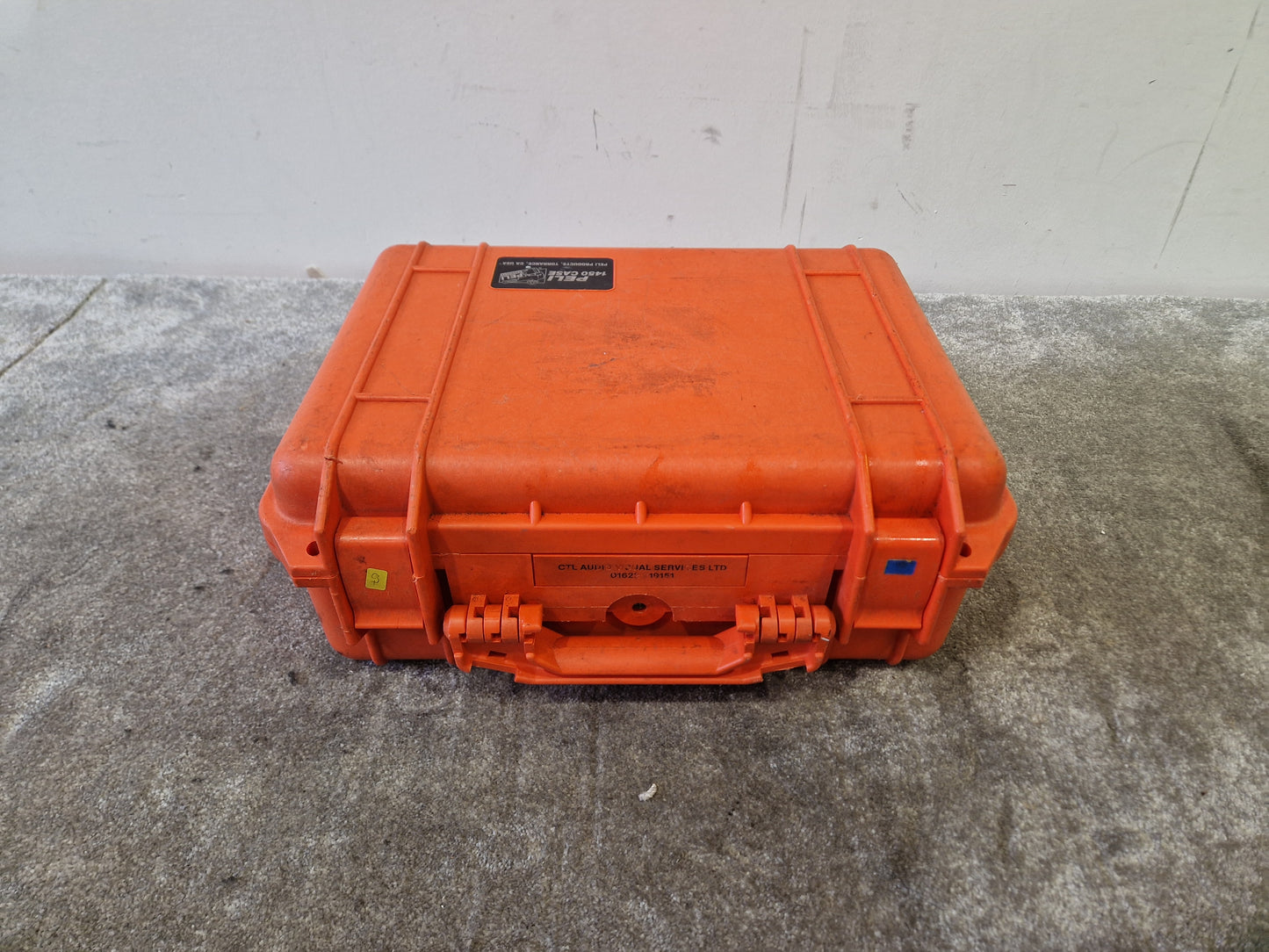Peli 1450 Orange Protective Waterproof Case – Foam Insert – Good