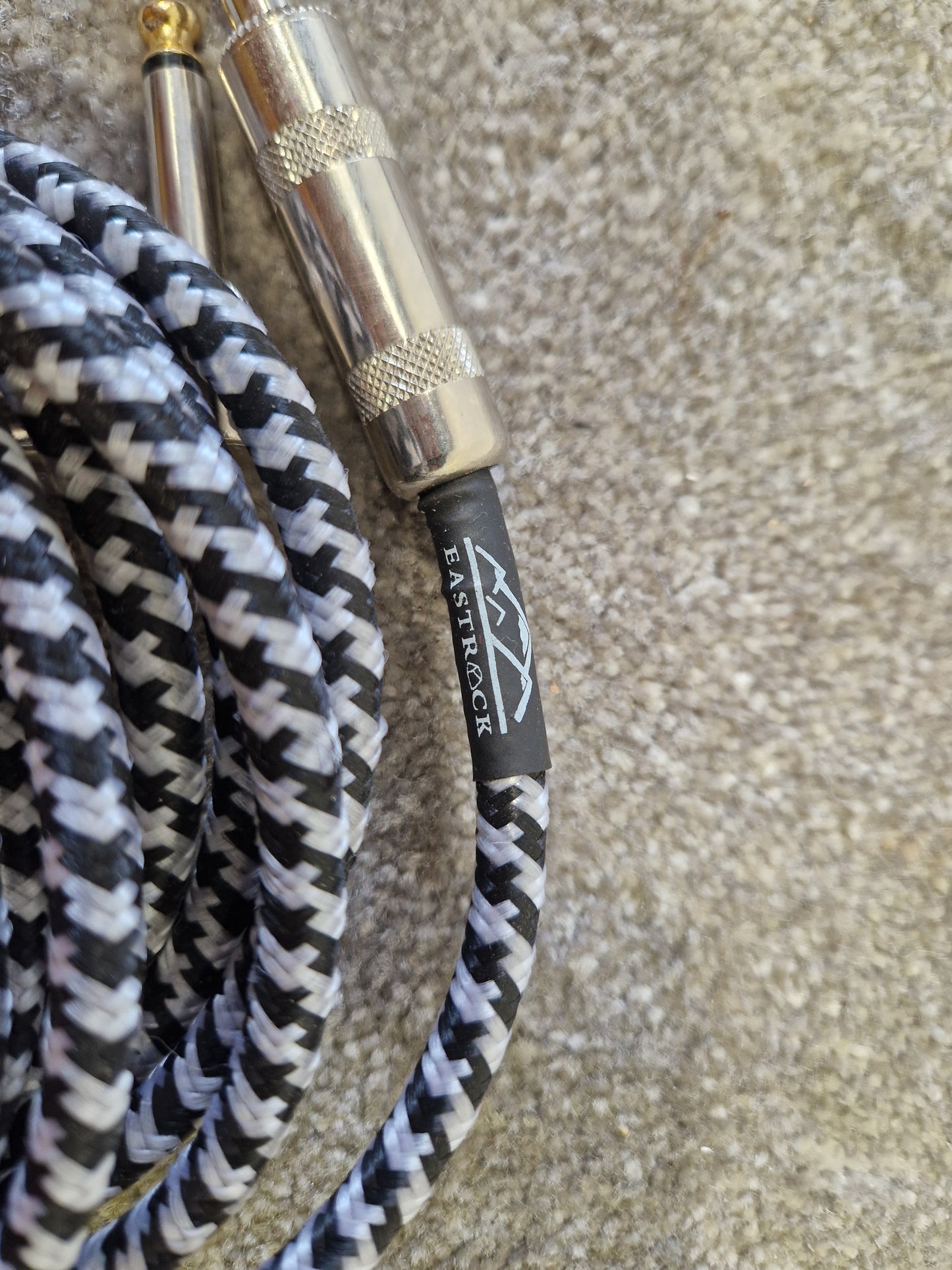 EastRock Guitar Cable 5m – Durable Braided Shielding – Excellent