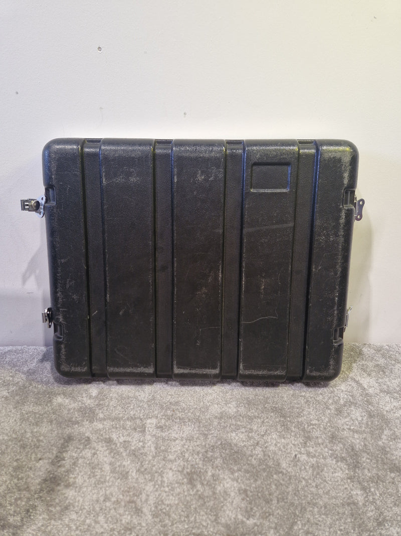 8U Rackmount Flight Case - Dual-Sided Access, Heavy-Duty Build - Good - image 4