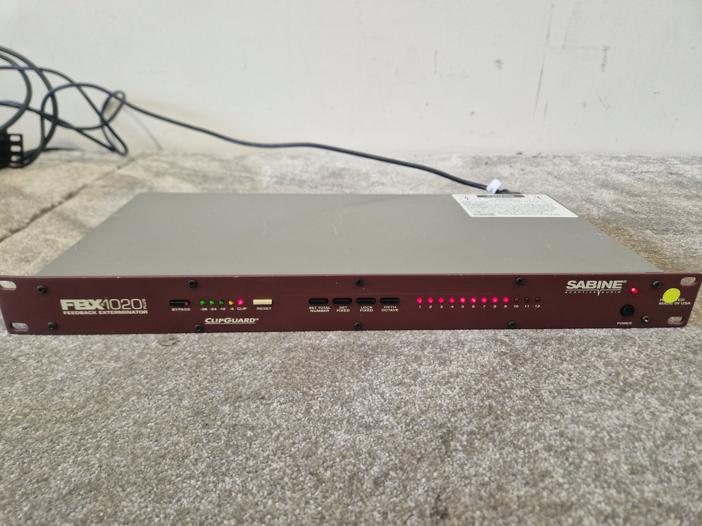Sabine FBX1020 Feedback Exterminator – 20-Bit DSP – 10 Constant Q Filters – Good