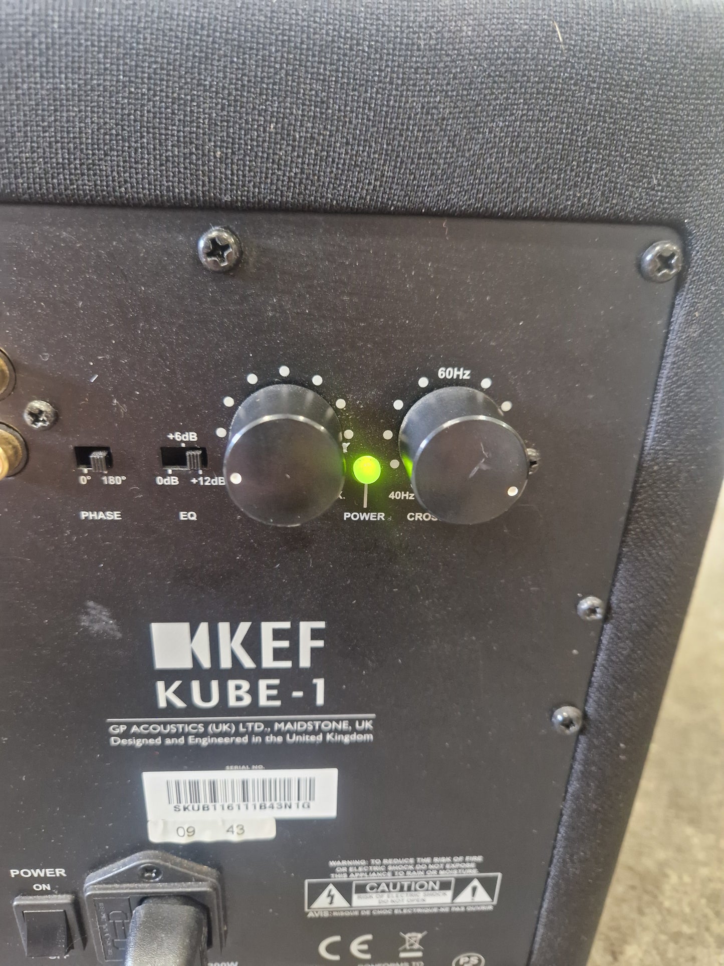KEF Kube 1 – Active 8" Subwoofer – 200W Class-D – Very Good