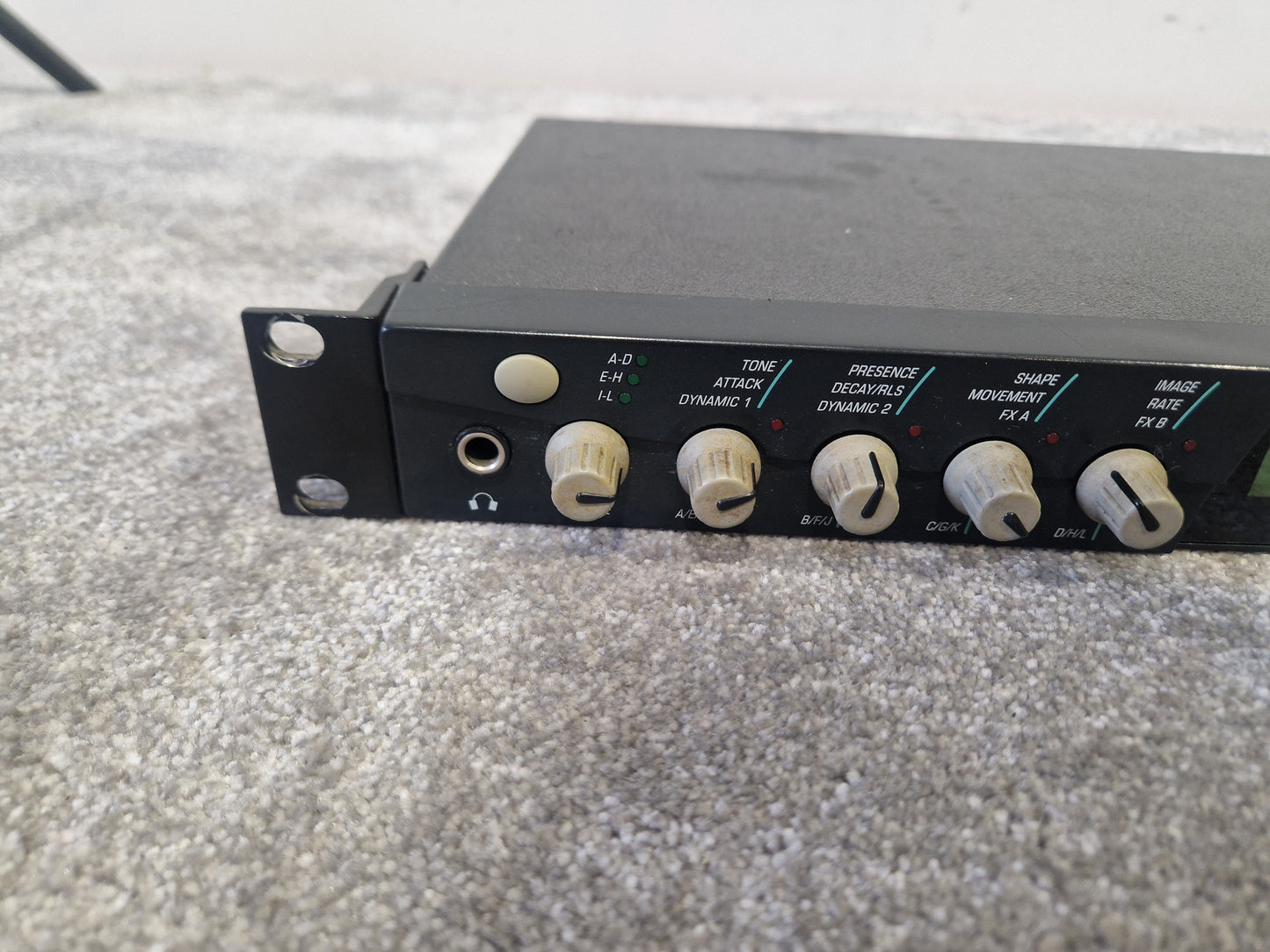 E-MU Proteus 2000 (9094) – Rackmount Synth Module – Very Good w/ Manual