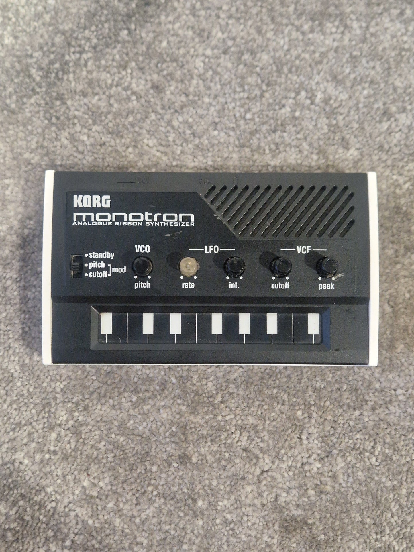 Korg Monotron – Ribbon Keyboard & MS-20 Filter – Very Good