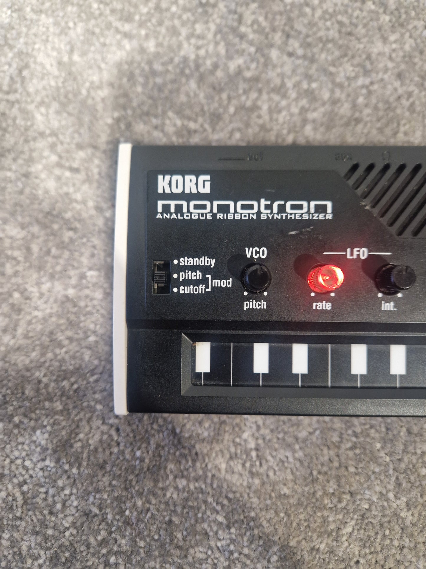 Korg Monotron – Ribbon Keyboard & MS-20 Filter – Very Good