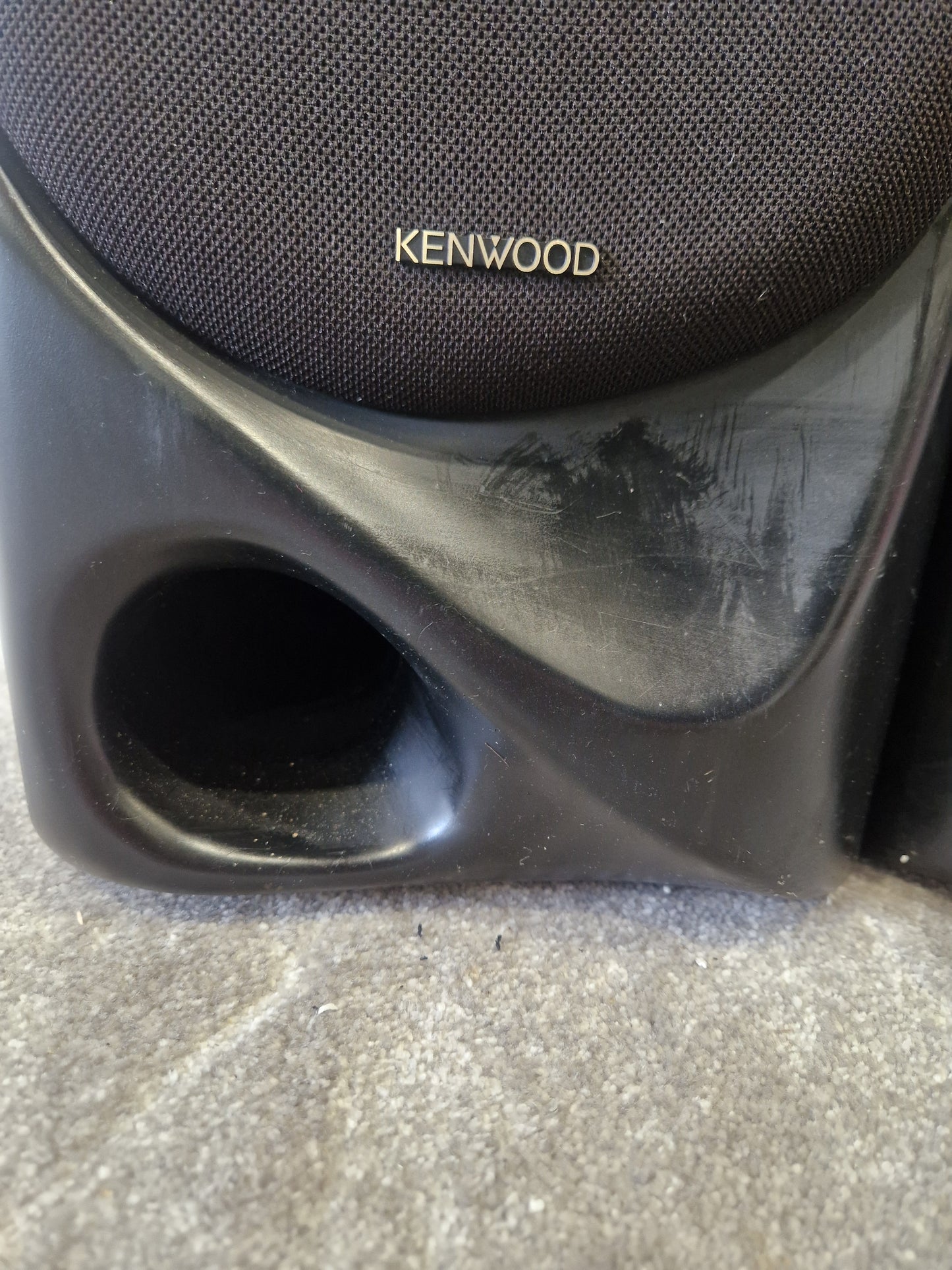 Kenwood LS-A6 – 60W Hi-Fi Speakers – Compact Design & Wired Connectivity – Very Good w/ Original Box