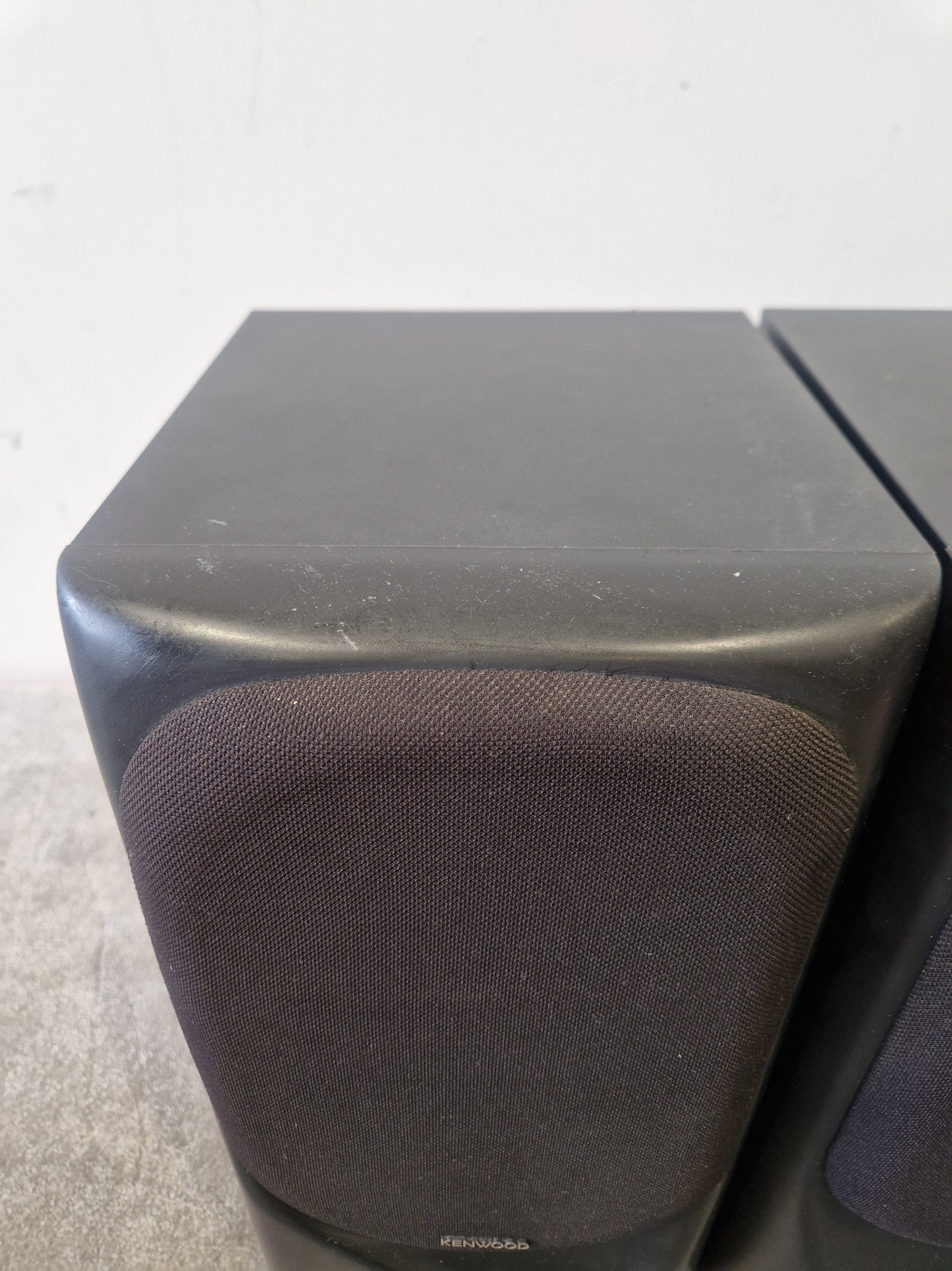 Kenwood LS-A6 – 60W Hi-Fi Speakers – Compact Design & Wired Connectivity – Very Good w/ Original Box