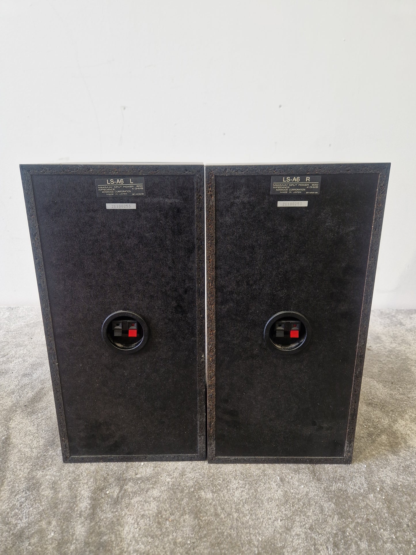 Kenwood LS-A6 – 60W Hi-Fi Speakers – Compact Design & Wired Connectivity – Very Good w/ Original Box