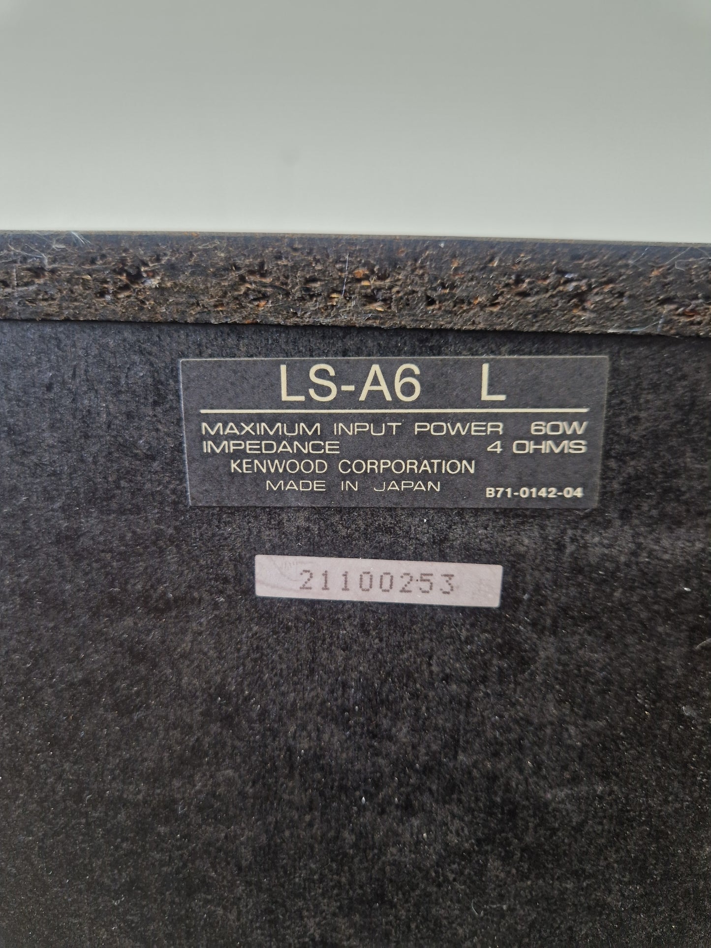 Kenwood LS-A6 – 60W Hi-Fi Speakers – Compact Design & Wired Connectivity – Very Good w/ Original Box