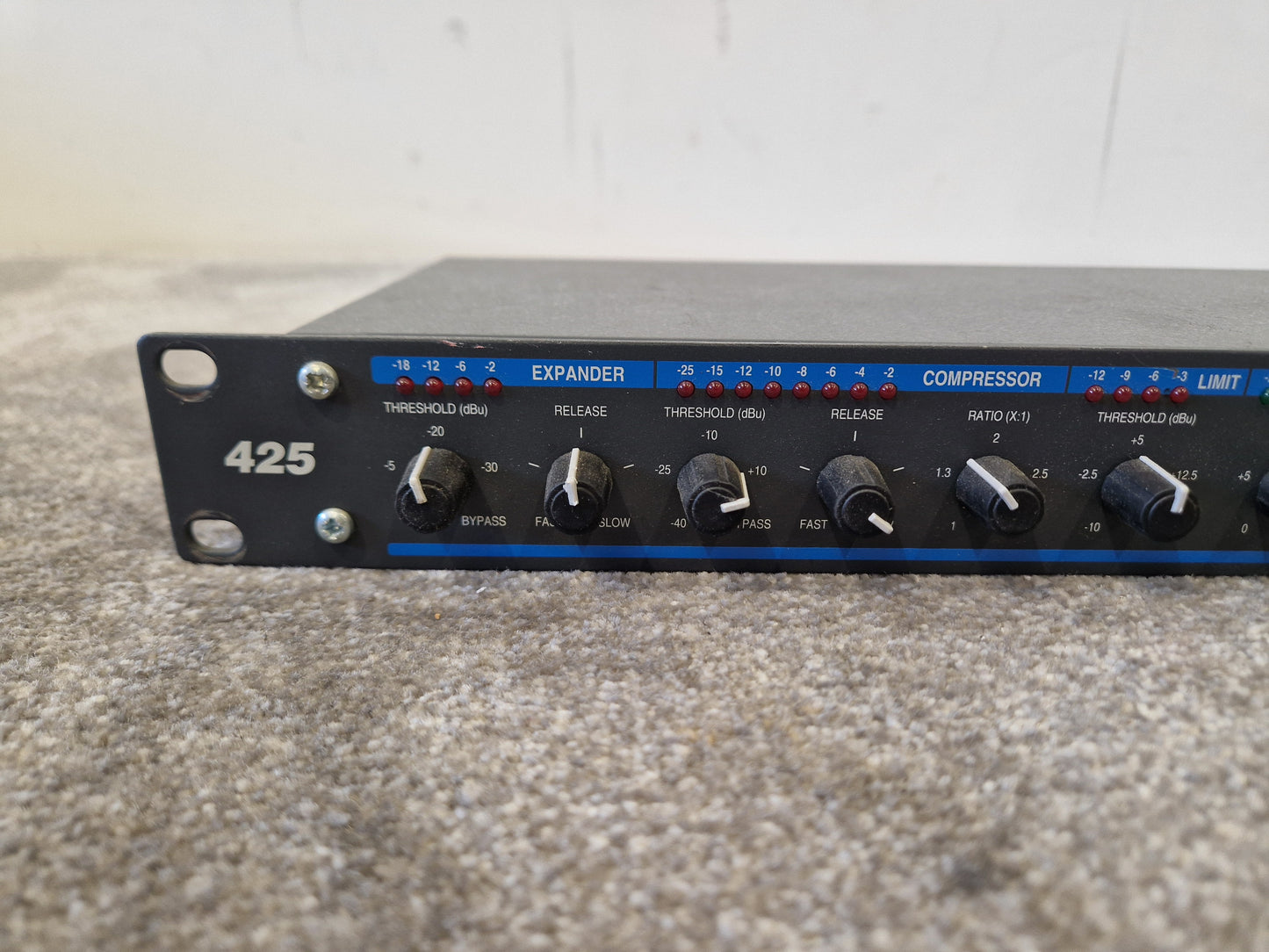 Symetrix 425 – Dual Compressor / Limiter / Expander – Fair - Spares or Repairs