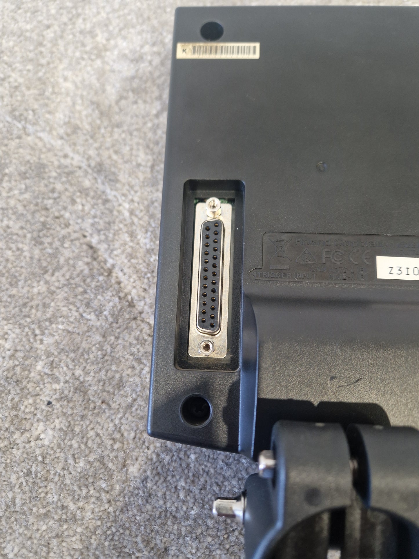 Roland TD-1 Drum Module – Very Good w/ Power Supply