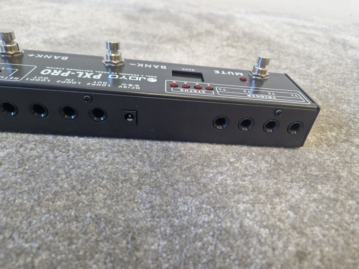 Joyo PXL8 Pro – 8 FX Loops & MIDI Programmable Switcher – Excellent