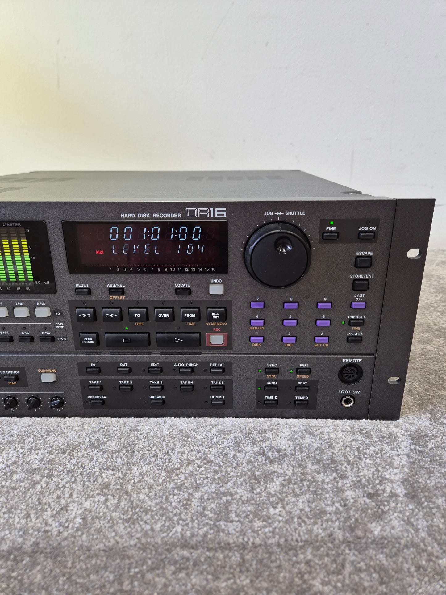 Akai DR16 - 16-Track Digital Recorder - Excellent w/ Original Box