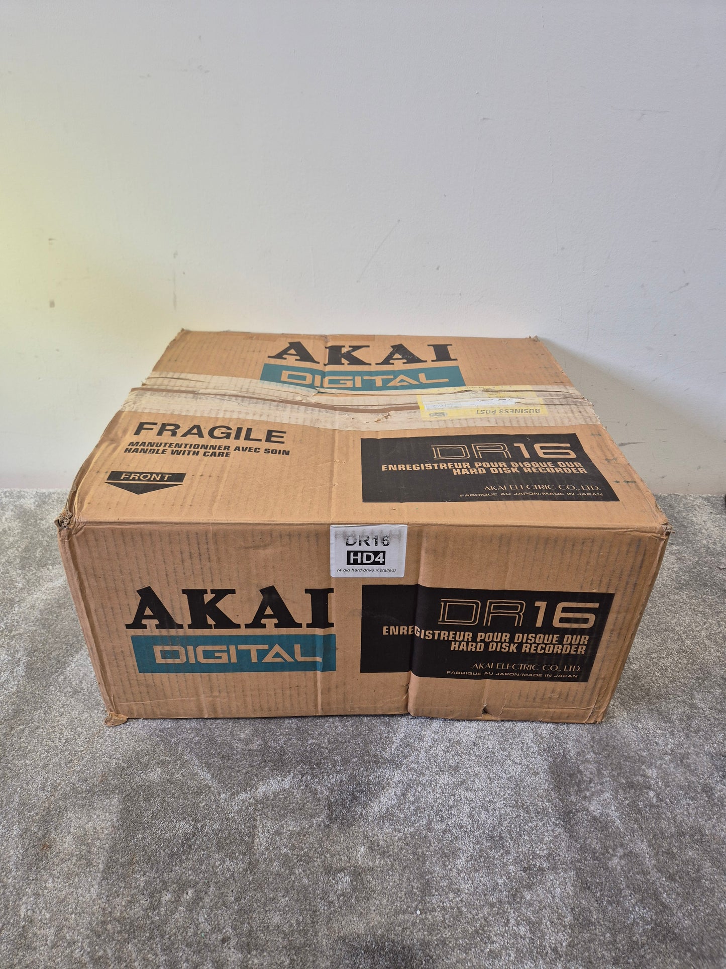 Akai DR16 - 16-Track Digital Recorder - Excellent w/ Original Box