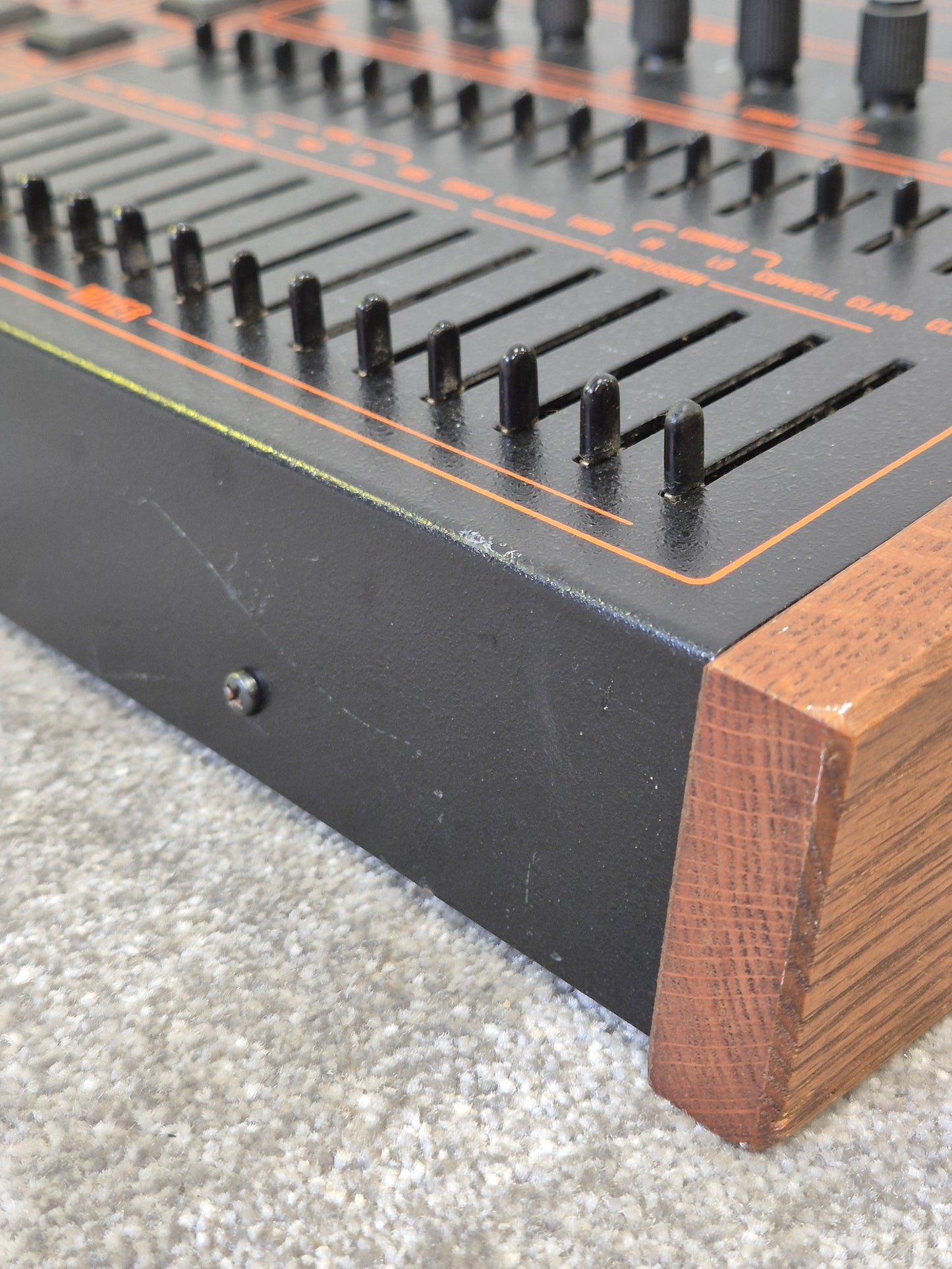 LM2 Linndrum Machine - Extremely Rare Drum Sounds Machine - Very Good