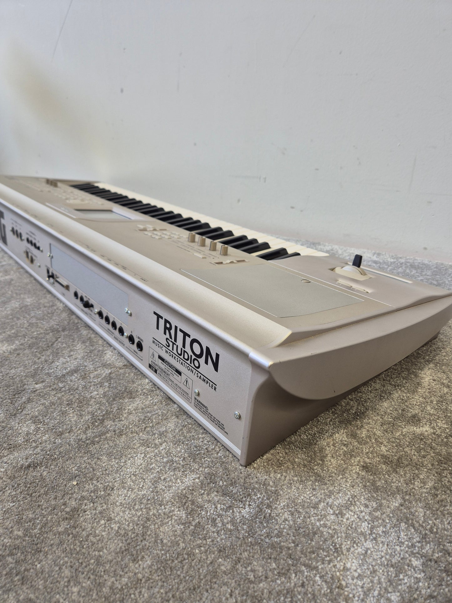 Korg Triton Studio - Legendary 61-Key Workstation - Very Good