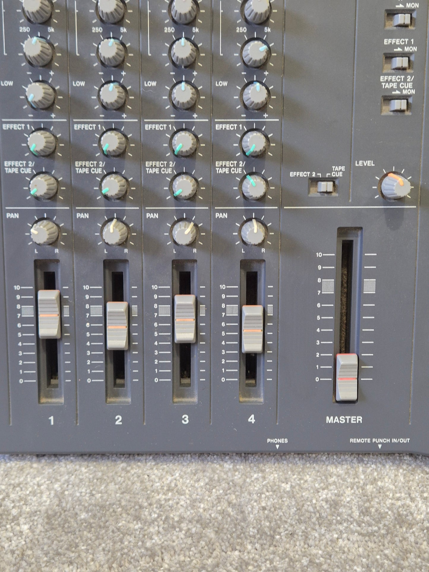Tascam PortaStudio 424 MK2 - 4-Track Cassette Recorder - Very Good w/ Original Box