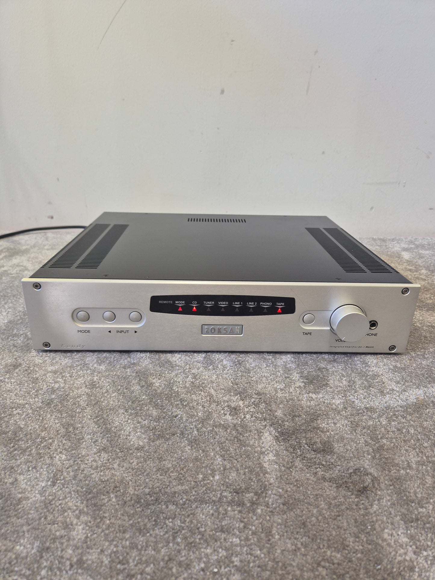 Roksan KA-1 MK3 - Integrated Amplifier - Excellent w/ Power Supply
