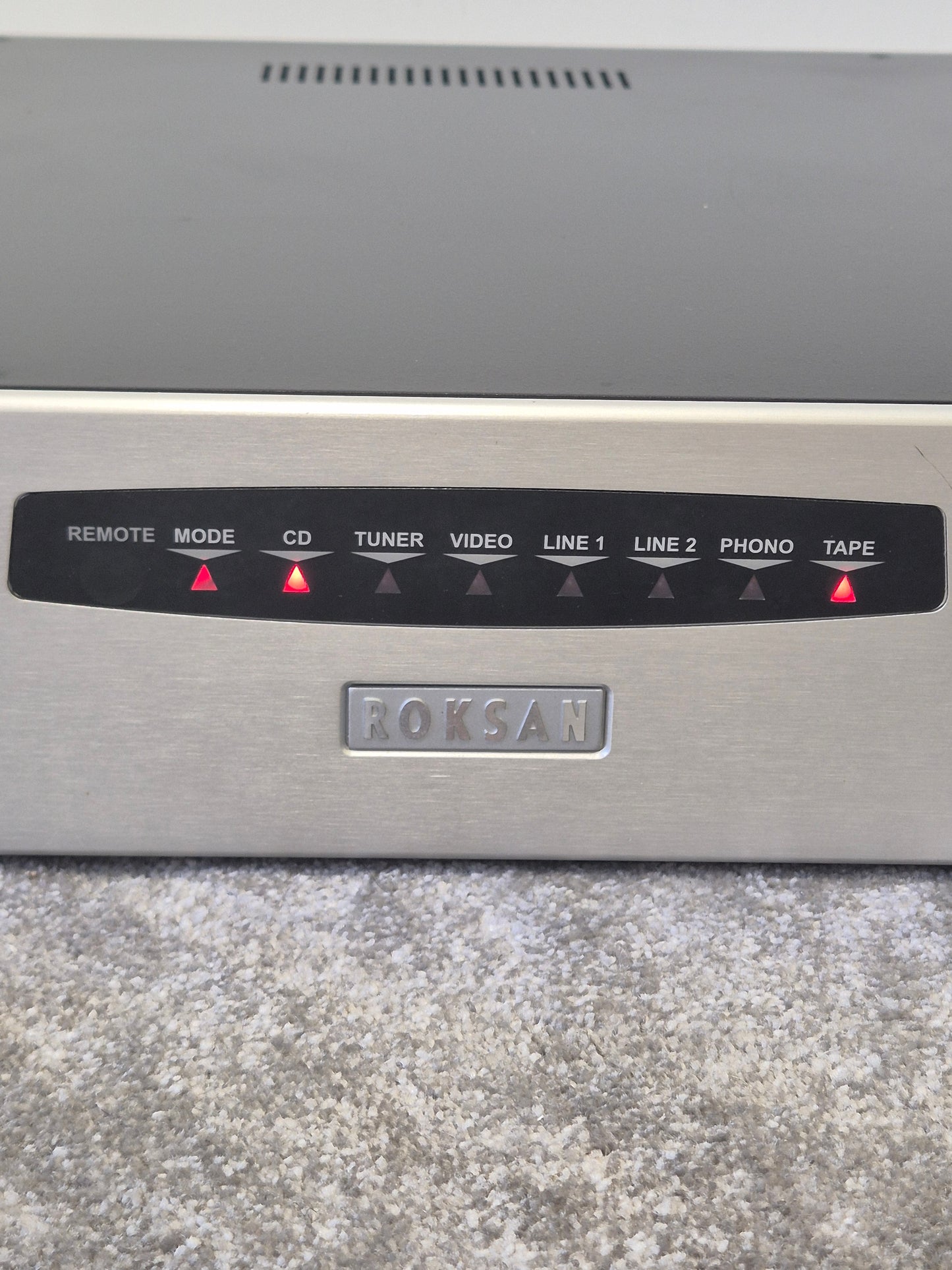 Roksan KA-1 MK3 - Integrated Amplifier - Excellent w/ Power Supply