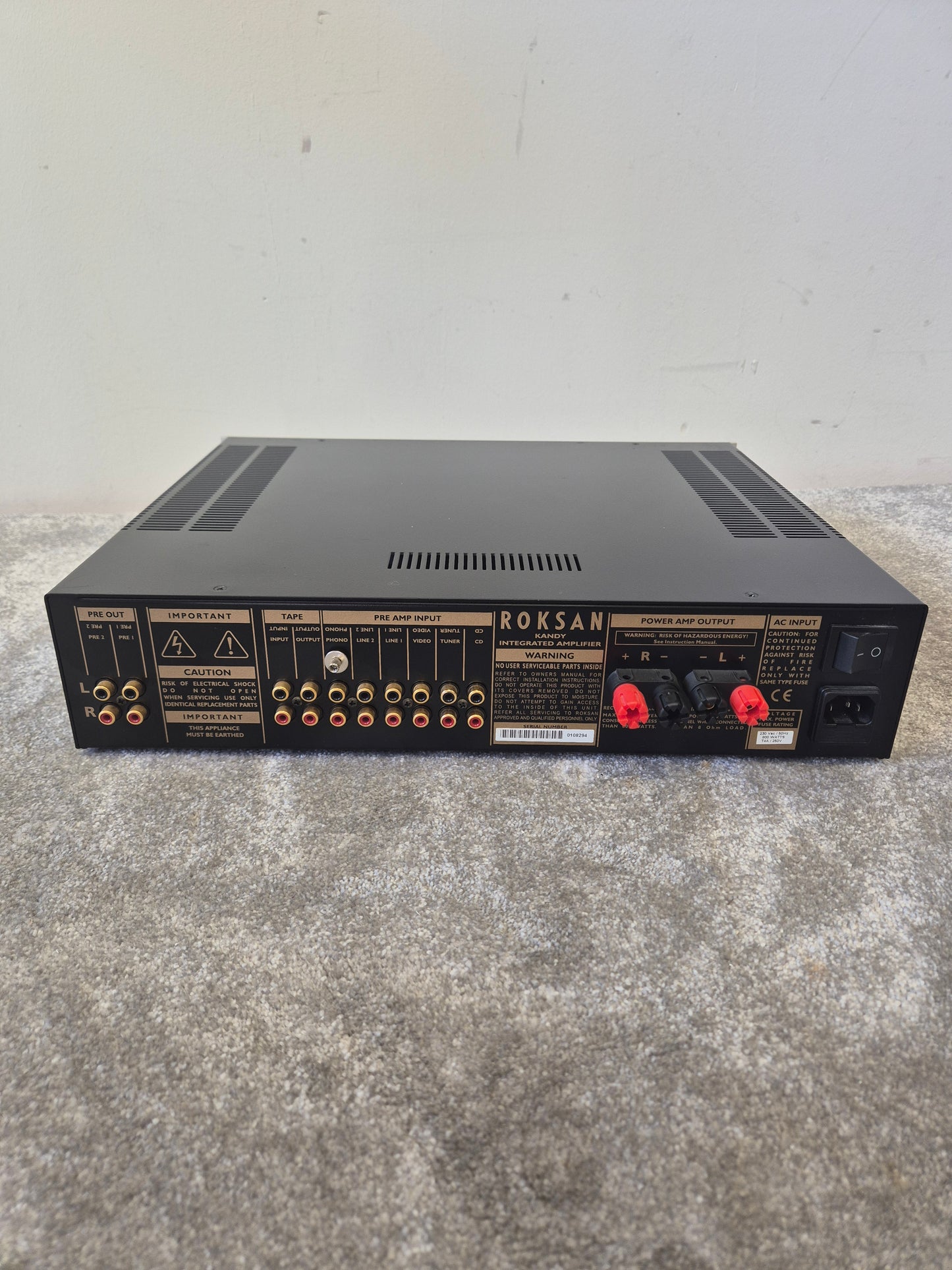 Roksan KA-1 MK3 - Integrated Amplifier - Excellent w/ Power Supply