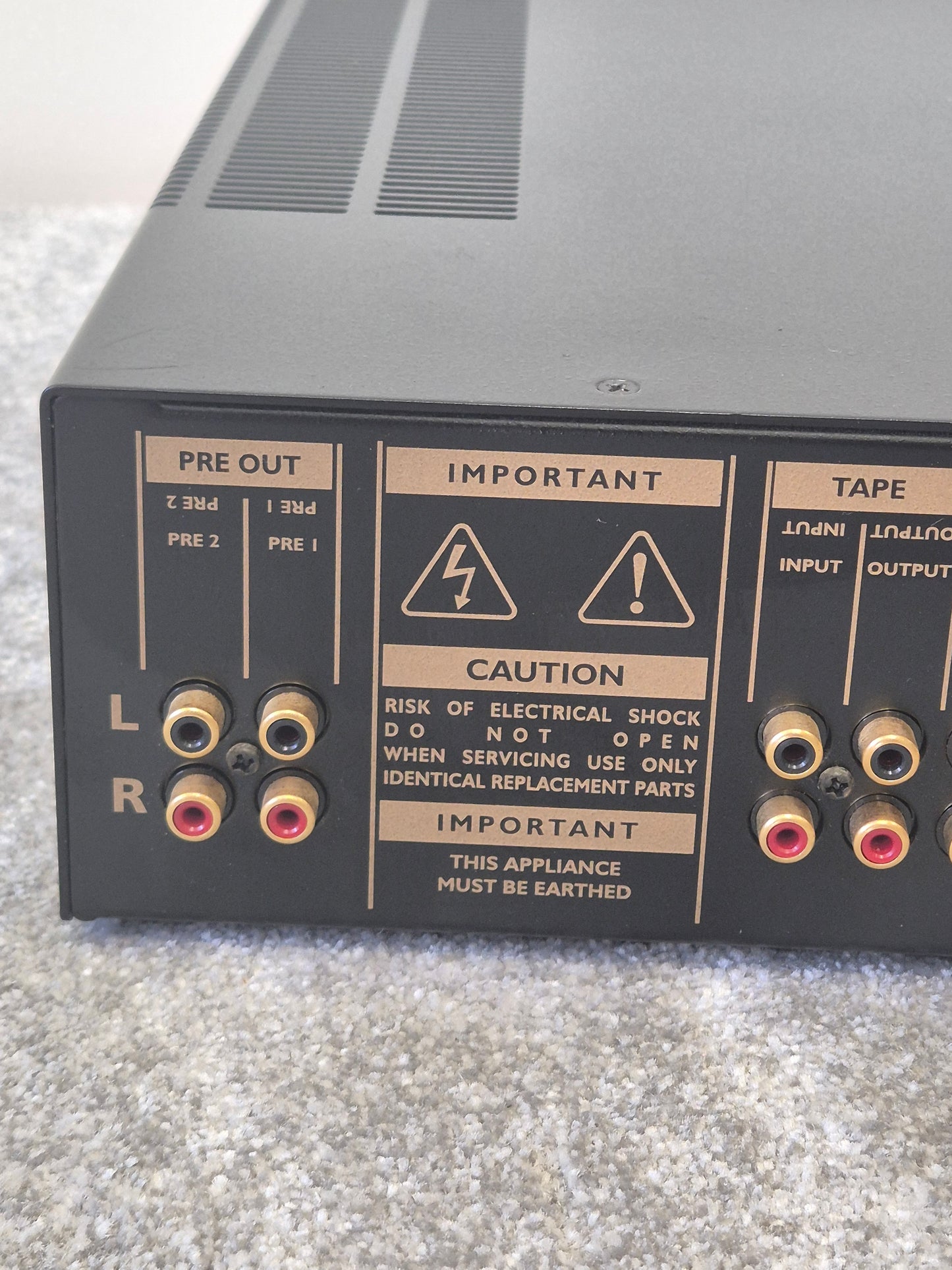 Roksan KA-1 MK3 - Integrated Amplifier - Excellent w/ Power Supply