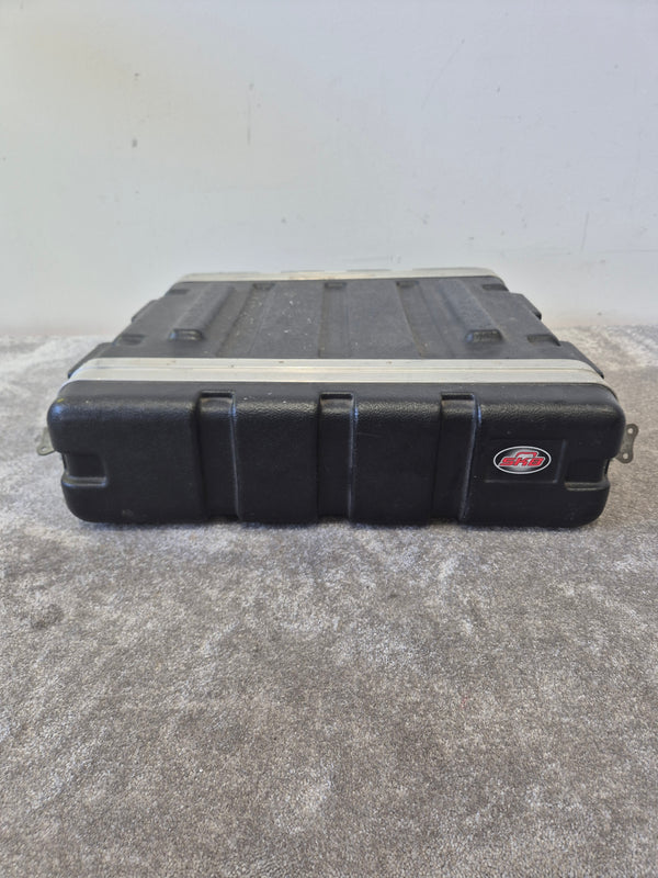 SKB 2u Plastic/Metal Rack Mount Flight Case - Very Good