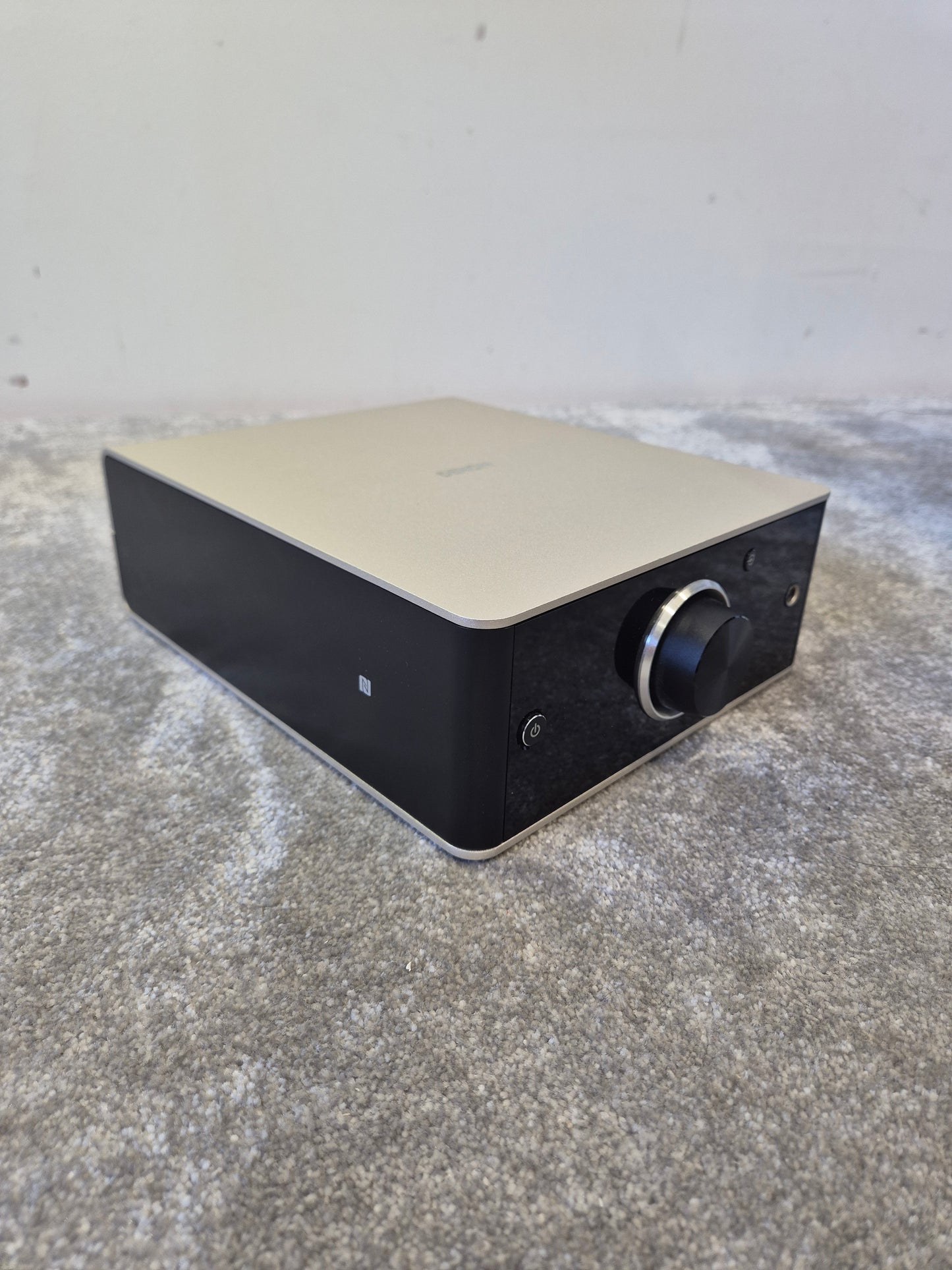 Denon PMA 50 - High-Fidelity Amplifier - Excellent w/ Original Box